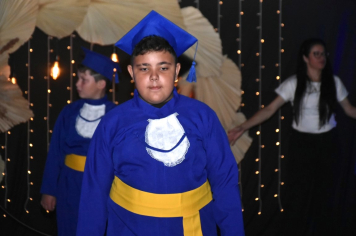 Foto - Formatura de encerramento dos 5º anos do ensino fundamental dia 11 de dezembro de 2024