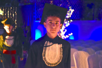 Foto - Formatura de encerramento dos 9º anos do ensino fundamental II e EMEJA dia 13 de dezembro de 2024