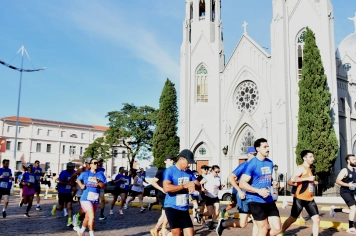 Foto - Aniversário de Botucatu - Corrida Anos Luz