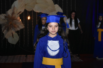 Foto - Formatura de encerramento dos 5º anos do ensino fundamental dia 11 de dezembro de 2024