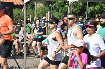Foto - Secretaria de Educação promoveu 6ª Corrida e Caminhada Educação Solidária