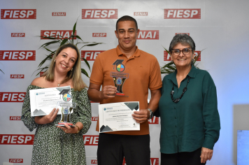 Foto - Premiação - Olimpíada Literária e Olimpíada de Matemática