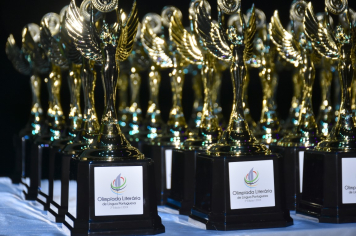 Foto - Premiação da Olimpíada Literária da Língua Portuguesa e da 1ª Olimpíada de Matemática