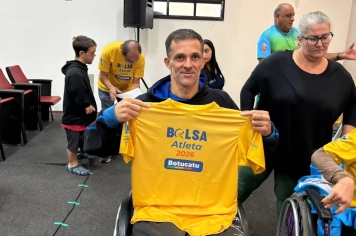 Foto - Bolsa Atleta - Entrega das camisetas 2026