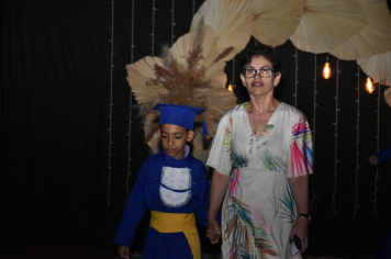 Foto - Formatura de encerramento dos 5º anos do ensino fundamental dia 11 de dezembro de 2024