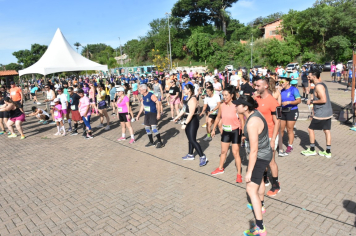 Foto - Secretaria de Educação promoveu 6ª Corrida e Caminhada Educação Solidária