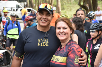 Foto - Prefeitura entrega primeira ciclovia rural as margens da Avenida Odilon Cassetari, que liga a Rodovia Gastão Dal Farra.