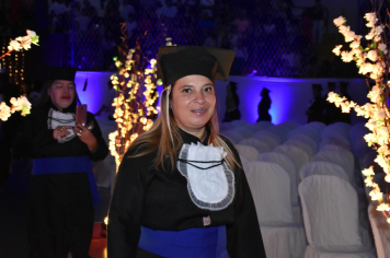 Foto - Formatura de encerramento dos 9º anos do ensino fundamental II e EMEJA dia 13 de dezembro de 2024