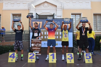 Foto - Aniversário de Botucatu - Corrida Anos Luz