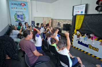Foto - Projeto EducaTran encerra atividades em 2024 com mais de 10 mil alunos atendidos em Botucatu