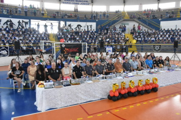 Foto - Proerd 2024 realiza Formatura de alunos da Rede de Ensino de Botucatu