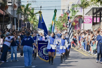 Foto - Aniversário de Botucatu - Ato Cívico e Desfile