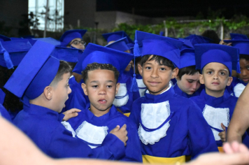 Foto - Formatura de encerramento dos 5º anos do ensino fundamental dia 12 de dezembro de 2024