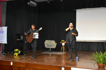 Foto - 2º Simpósio de Metodologias Ativas do Ensino Fundamental – BotuSimMA