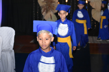 Foto - Formatura de encerramento dos 5º anos do ensino fundamental dia 11 de dezembro de 2024