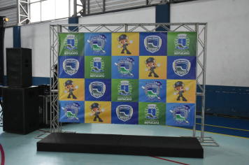 Foto - Patrulha da Paz realiza formatura e premia os destaques de 2024