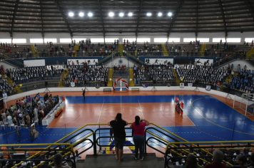 Foto - Proerd 2024 realiza Formatura de alunos da Rede de Ensino de Botucatu