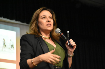 Foto - 2º Simpósio de Metodologias Ativas do Ensino Fundamental – BotuSimMA