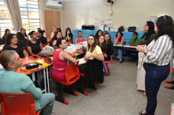 Foto - Estagiários recebem capacitação para serviços de educação especial 