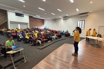 Foto - Bolsa Atleta - Entrega das camisetas 2026