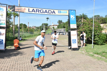 Foto - Secretaria de Educação promoveu 6ª Corrida e Caminhada Educação Solidária
