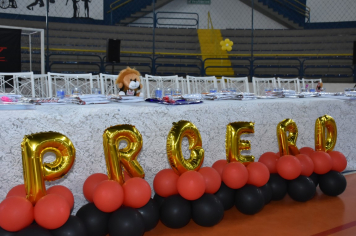 Foto - Proerd 2024 realiza Formatura de alunos da Rede de Ensino de Botucatu