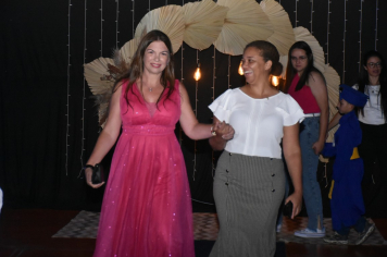 Foto - Formatura de encerramento dos 5º anos do ensino fundamental dia 11 de dezembro de 2024