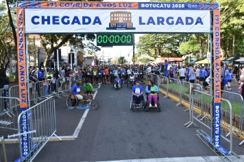 Foto - Aniversário de Botucatu - Corrida Anos Luz