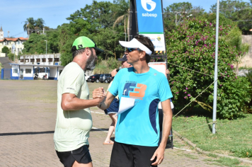 Foto - Secretaria de Educação promoveu 6ª Corrida e Caminhada Educação Solidária