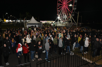 Foto - Botucatu 170 anos - Show Paulo Miklos + Orquestra Sinfônica Municipal de Botucatu + Orquestra Sinfônica Lyra Mojimiriana + Maestro Carlos Lima*