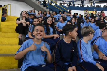 Foto - Proerd 2024 realiza Formatura de alunos da Rede de Ensino de Botucatu