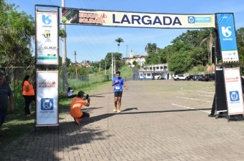 Foto - Secretaria de Educação promoveu 6ª Corrida e Caminhada Educação Solidária