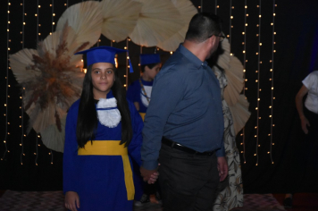 Foto - Formatura de encerramento dos 5º anos do ensino fundamental dia 11 de dezembro de 2024