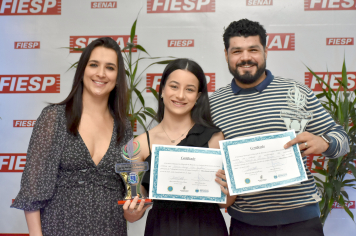 Foto - Premiação - Olimpíada Literária e Olimpíada de Matemática