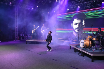 Foto - Botucatu 170 anos - Missa Campal e Show com o cantor Thiago Brado