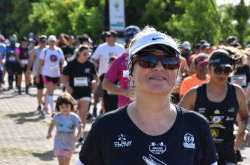 Foto - Secretaria de Educação promoveu 6ª Corrida e Caminhada Educação Solidária