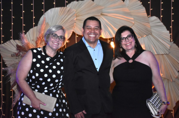 Foto - Formatura de encerramento dos 9º anos do ensino fundamental II e EMEJA dia 13 de dezembro de 2024