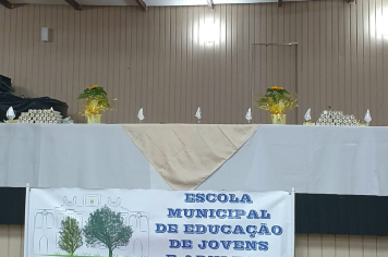 Foto - Formatura EMEJA Primeiro Semestre 2025