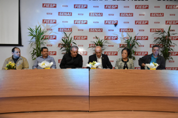 Foto - Premiação - Olimpíada Literária e Olimpíada de Matemática