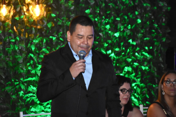 Foto - Formatura de encerramento dos 9º anos do ensino fundamental II e EMEJA dia 13 de dezembro de 2024