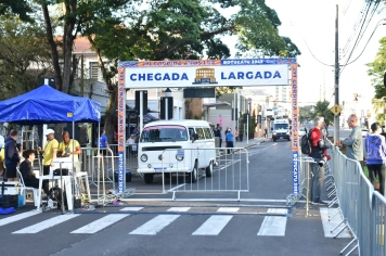 Foto - Aniversário de Botucatu - Corrida Anos Luz