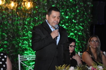 Foto - Formatura de encerramento dos 9º anos do ensino fundamental II e EMEJA dia 13 de dezembro de 2024