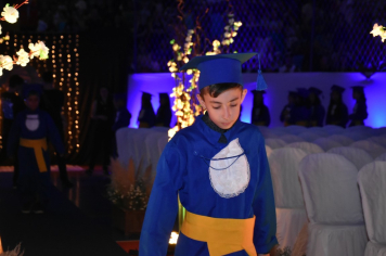 Foto - Formatura de encerramento dos 5º anos do ensino fundamental dia 12 de dezembro de 2024