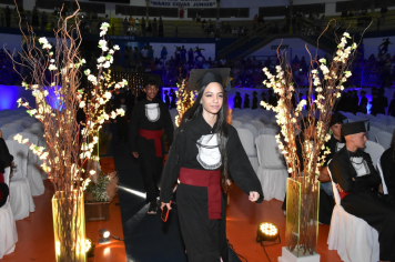 Foto - Formatura de encerramento dos 9º anos do ensino fundamental II e EMEJA dia 13 de dezembro de 2024
