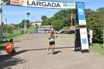 Foto - Secretaria de Educação promoveu 6ª Corrida e Caminhada Educação Solidária