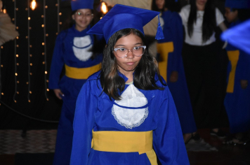 Foto - Formatura de encerramento dos 5º anos do ensino fundamental dia 11 de dezembro de 2024