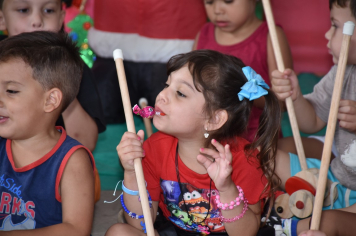 Foto - Festa de Natal dos alunos do CEI José Luiz Amat