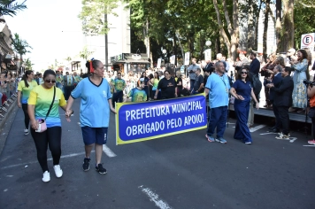 Foto - Aniversário de Botucatu - Ato Cívico e Desfile