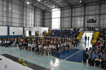 Foto - Patrulha da Paz realiza formatura e premia os destaques de 2024