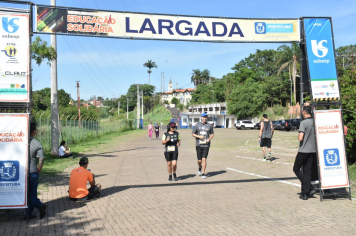Foto - Secretaria de Educação promoveu 6ª Corrida e Caminhada Educação Solidária
